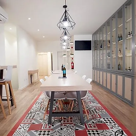 Almada Wine House - Tourism Porto