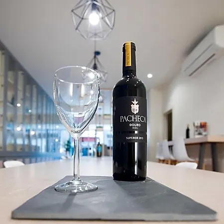 Almada Wine House - Tourism Porto