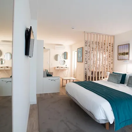 Almada Wine House - Tourism Oporto