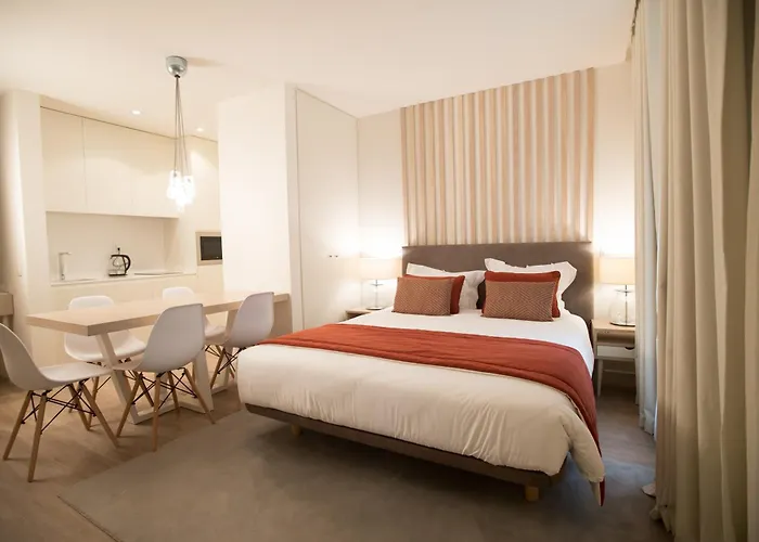 Almada Wine House - Tourism * Porto