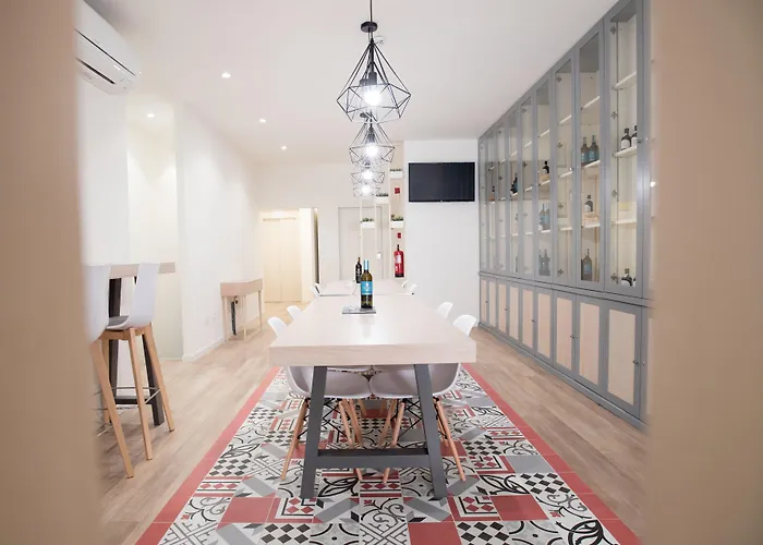 Almada Wine House - Tourism Oporto