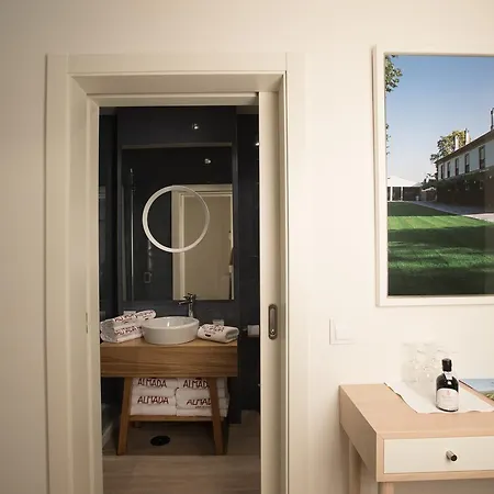 Daire Almada Wine House - Tourism